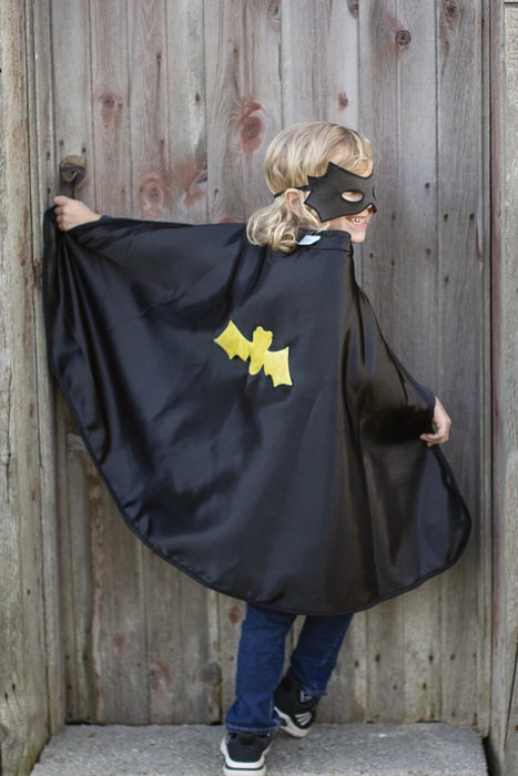 Reversible Spider/Bat Cape & Mask, Size 3-4 - JKA Toys